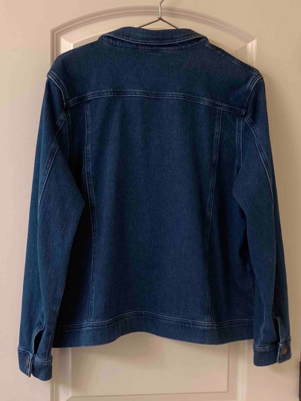 Jean jacket from Coldwater Creek XL - Picture 2 of 5